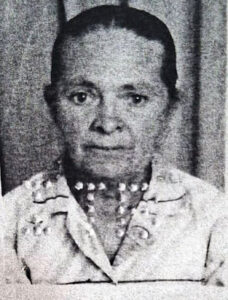 IDOSA FOI BRUTALMENTE ASSASSINADA EM LAJEDO, TEVE A CABEÇA DECEPADA E SÓ FOI ENCONTRADA A CABEÇA DELA.